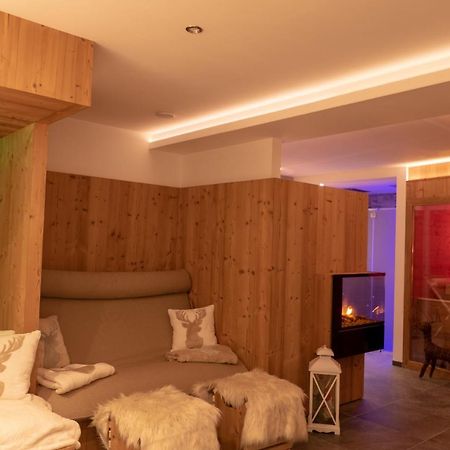 Residence Villa Artic กัมปีเตลโลดีฟัสซา ภายนอก รูปภาพ