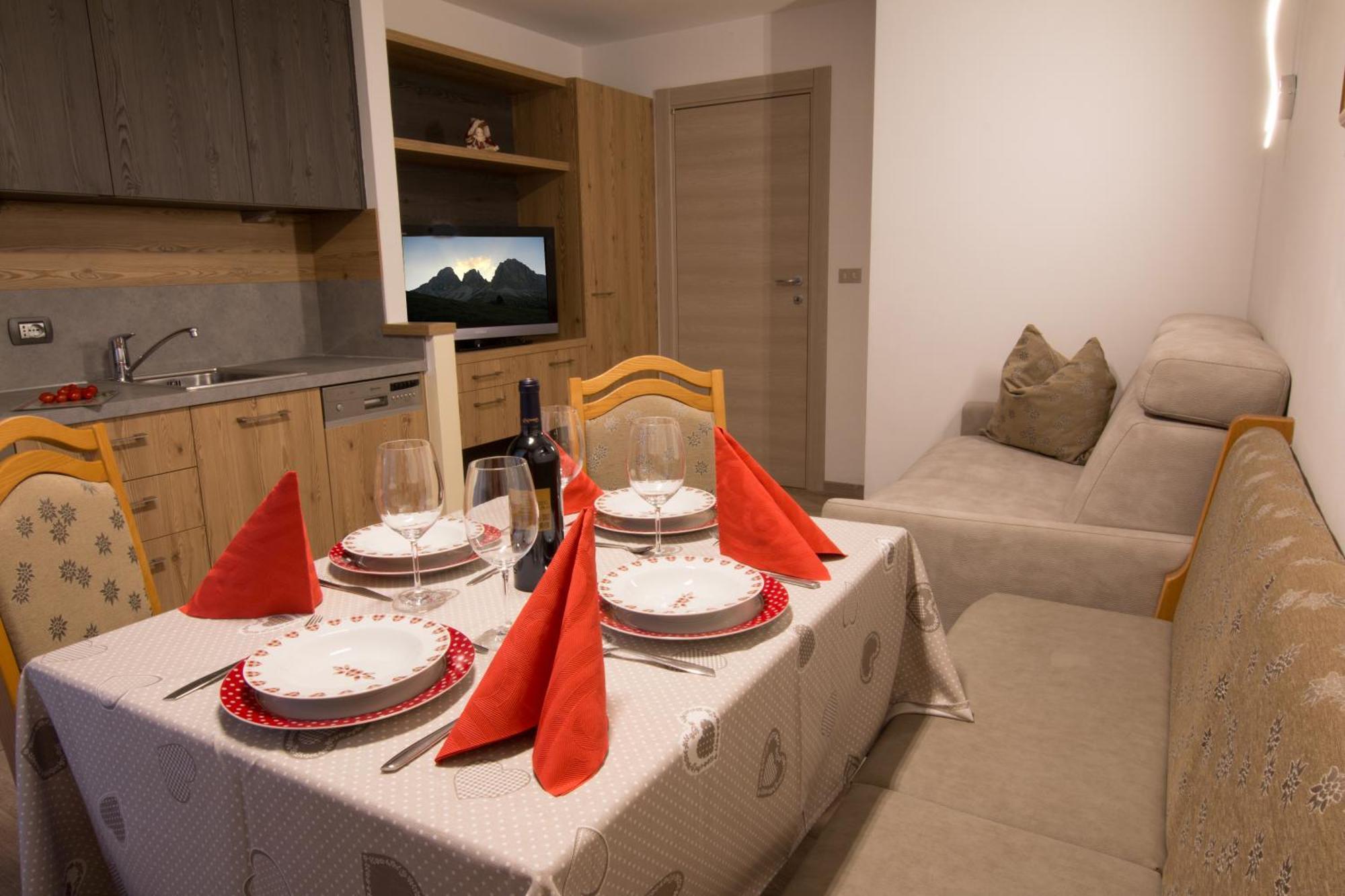Residence Villa Artic กัมปีเตลโลดีฟัสซา ภายนอก รูปภาพ